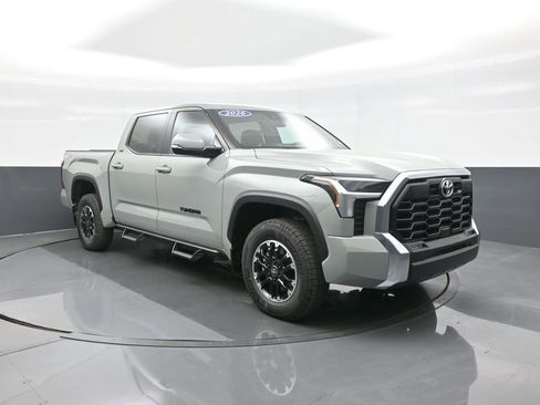 New 2026 Toyota Tundra SR5 AWD/4WD image 1