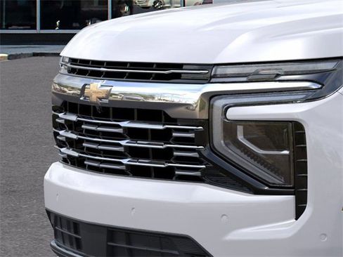 New 2025 Chevrolet Suburban Premier w/ Sun And Tow Package image 13