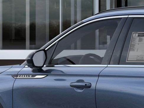 New 2026 Lincoln Corsair Premiere image 20