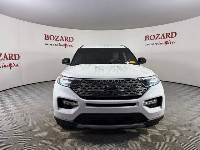 Used 2023 Ford Explorer Limited RWD image 2