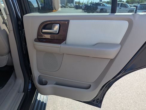 Used 2004 Ford Expedition Eddie Bauer AWD/4WD image 33