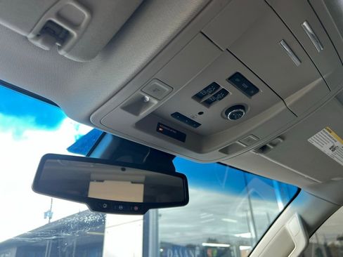 Used 2019 GMC Yukon XL Denali w/ Open Road Package image 42