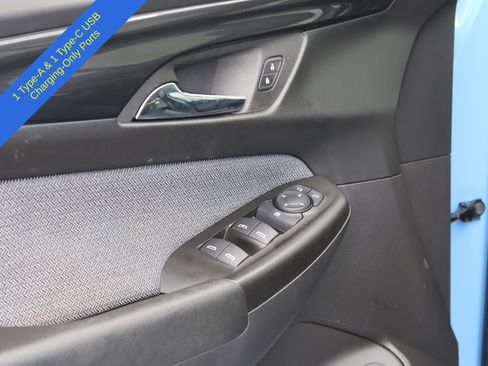 Used 2024 Chevrolet TrailBlazer LT w/ Convenience Package FWD image 23
