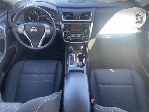 Used 2018 Nissan Altima 2.5 SV image 13