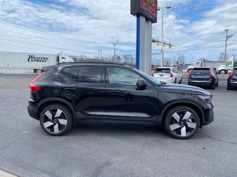 New 2024 Volvo XC40 Recharge Ultimate w/ Protection Package Premier AWD/4WD image 4
