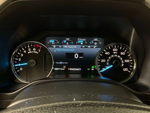 Used 2015 Ford F150 Lariat image 27