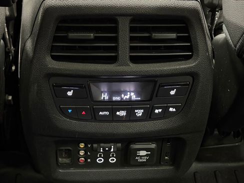 Used 2017 Honda Pilot Elite image 28