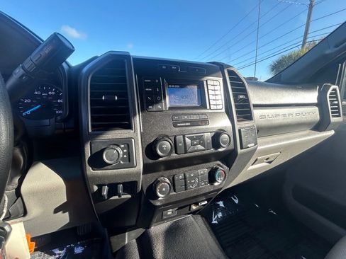 Used 2021 Ford F450 XL image 11