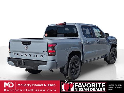 New 2026 Nissan Frontier SV w/ SV Convenience Package AWD/4WD image 5