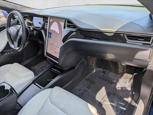 Used 2021 Tesla Model S Long Range Plus AWD/4WD image 20