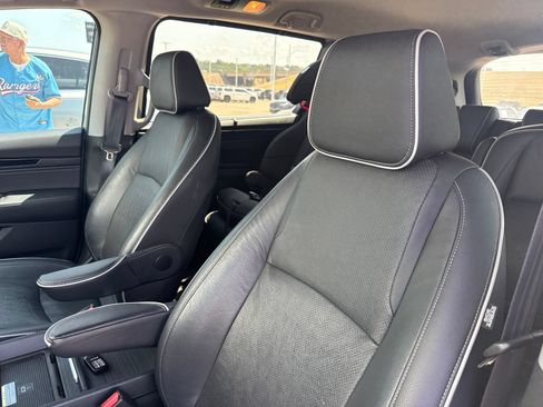 Used 2023 Honda Odyssey Elite image 21