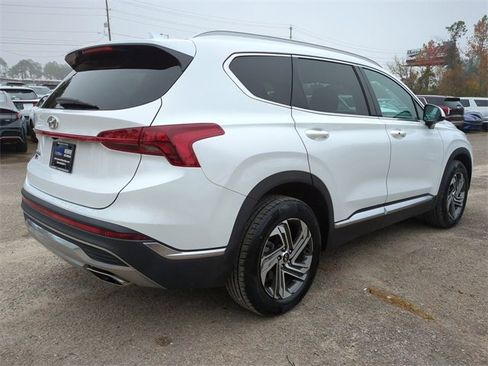 Certified 2022 Hyundai Santa Fe SEL image 5