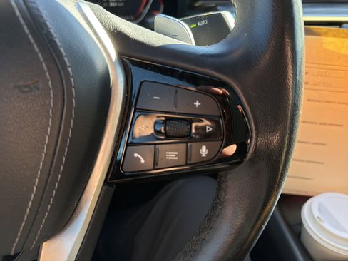 Used 2021 BMW 540i w/ Premium Package image 20