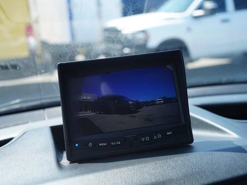 Used 2017 Mercedes-Benz Metris w/ Blind Spot Assist Package image 20