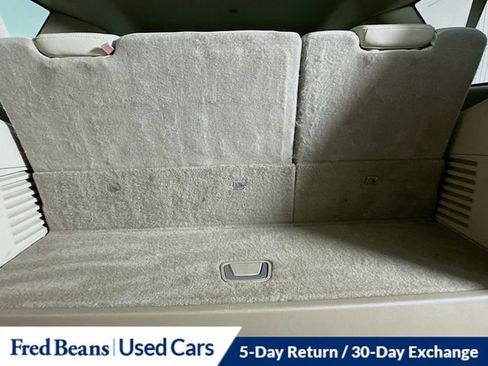 Used 2020 Cadillac Escalade Premium Luxury AWD/4WD image 33