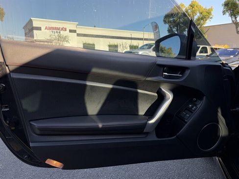 Used 2019 Subaru BRZ Limited RWD image 29