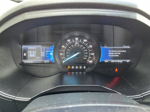 Used 2024 Ford Edge SEL w/ Convenience Package image 7