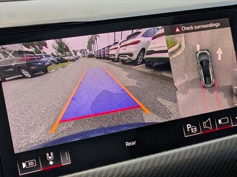 Used 2023 Audi e-tron GT Prestige image 13