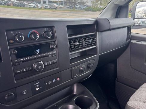 Used 2019 Chevrolet Express 2500 w/ Driver Convenience Package RWD image 2