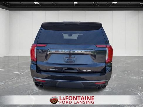 Used 2023 GMC Yukon XL Denali Ultimate w/ LPO, Floor Liner Package AWD/4WD image 4