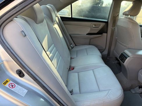 Used 2015 Toyota Camry XLE FWD image 20