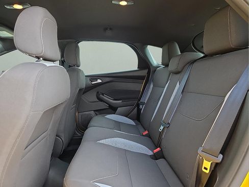 Used 2018 Ford Focus ST FWD image 10