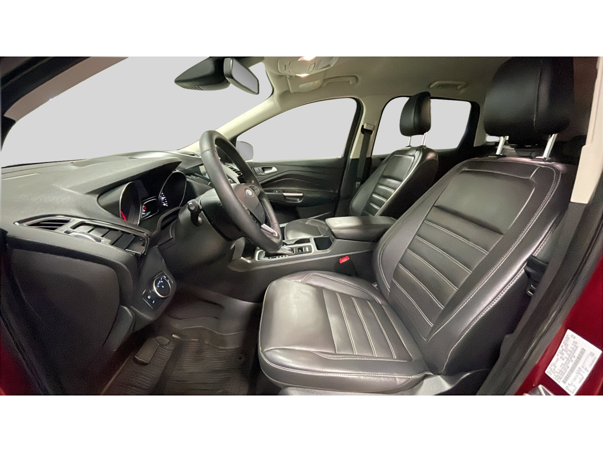 Used 2018 Ford Escape SEL w/ Ford Safe & Smart Package FWD image 12