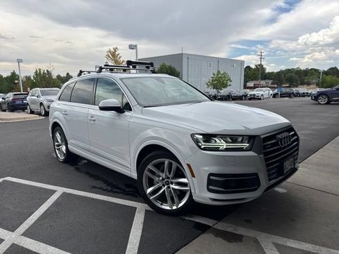 Used 2018 Audi Q7 3.0T Prestige w/ Prestige Package AWD/4WD image 2