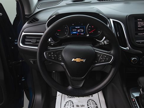 Used 2022 Chevrolet Equinox LT FWD image 22