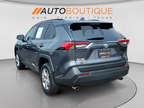 Used 2025 Toyota RAV4 XLE w/ Convenience Package AWD/4WD image 3
