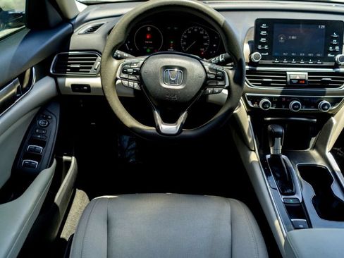 Used 2018 Honda Accord LX image 25