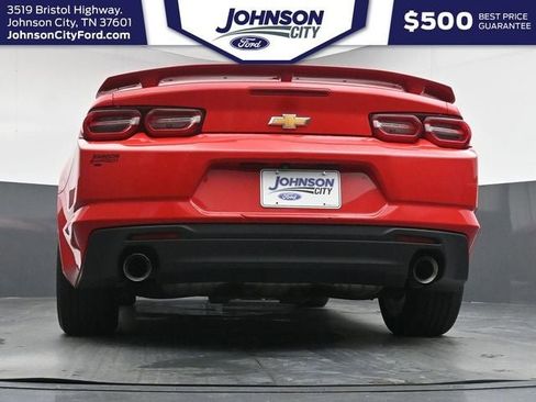Used 2020 Chevrolet Camaro LT RWD image 29