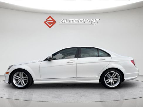 Used 2014 Mercedes-Benz C 250 Sedan image 3