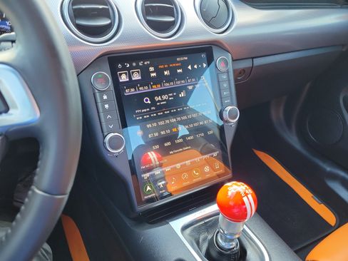 Used 2019 Ford Mustang GT image 23