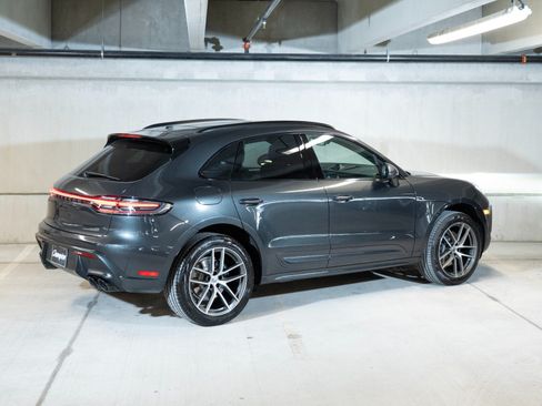 Certified 2026 Porsche Macan AWD/4WD image 8