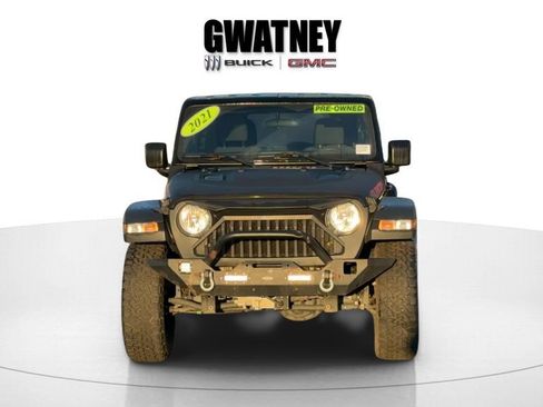 Used 2021 Jeep Wrangler Unlimited Rubicon AWD/4WD image 2