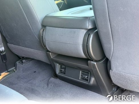 Used 2020 Chevrolet Silverado 1500 Custom w/ Custom Value Package RWD image 15