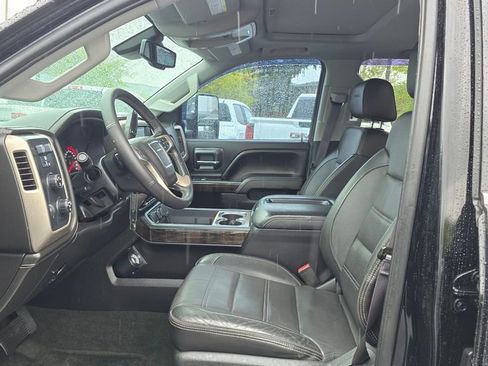 Used 2015 GMC Sierra 2500 Denali w/ Duramax Plus Package AWD/4WD image 58