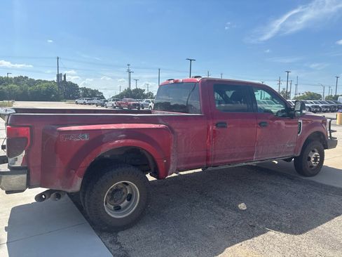 Used 2022 Ford F350 XLT w/ XLT Value Package AWD/4WD image 9