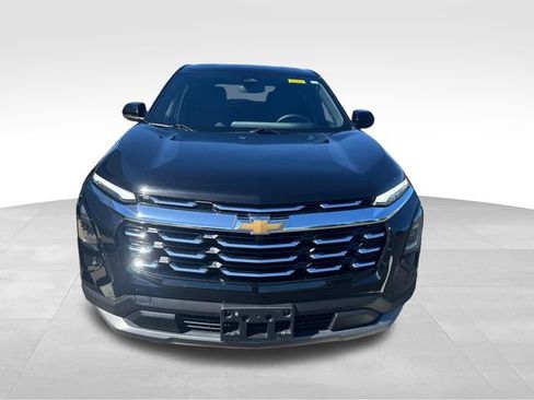 Used 2026 Chevrolet Equinox LT w/ Convenience Package II AWD/4WD image 9