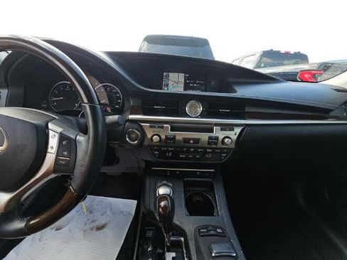 Used 2014 Lexus ES 350 w/ Luxury Package FWD image 14