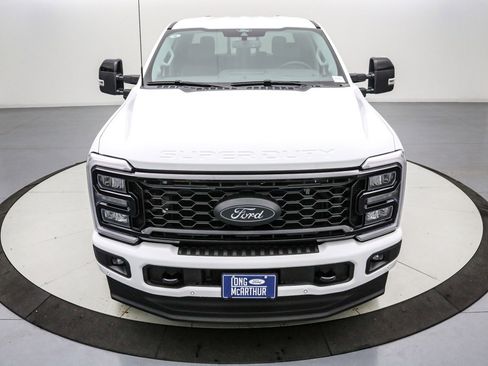 New 2026 Ford F250 Lariat w/ Black Appearance Package image 10