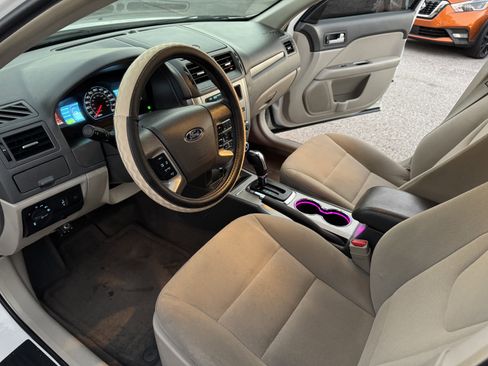 Used 2012 Ford Fusion Hybrid FWD image 12