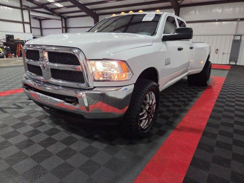 Used 2016 RAM 3500 Tradesman w/ Chrome Appearance Group image 21