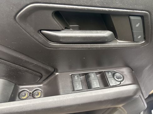 Used 2024 Chevrolet Colorado W/T image 24