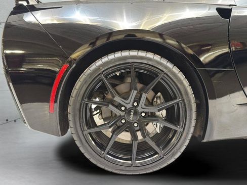 Used 2015 Chevrolet Corvette Stingray Coupe image 35