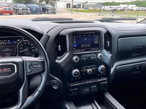 Used 2020 GMC Sierra 1500 AT4 w/ AT4 Premium Package AWD/4WD image 9