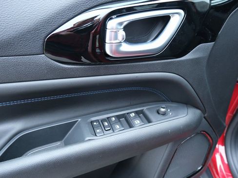 New 2026 Jeep Compass Latitude image 26