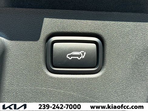 New 2025 Kia EV6 Wind image 14