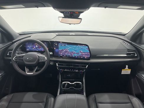 New 2026 Chevrolet Traverse LT w/ Midnight/Sport Edition image 19